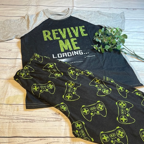 Wonder Nation boys pajama set